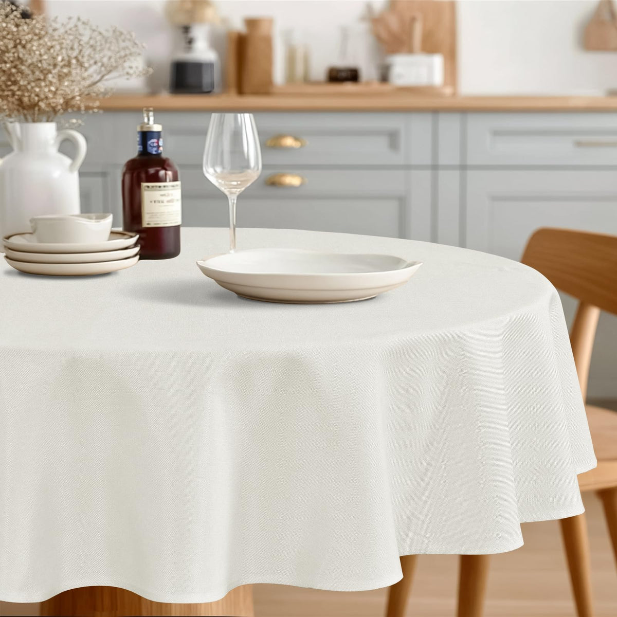 JIUZHEN Faux Linen Rectangle Tablecloth, Wrinkle Stain Resistant Farmhouse Textured Table Cloth Decorative Fabric for Kitchen, Dining, Party, Wedding,Outdoor Use,90 x 132 Inch,Beige