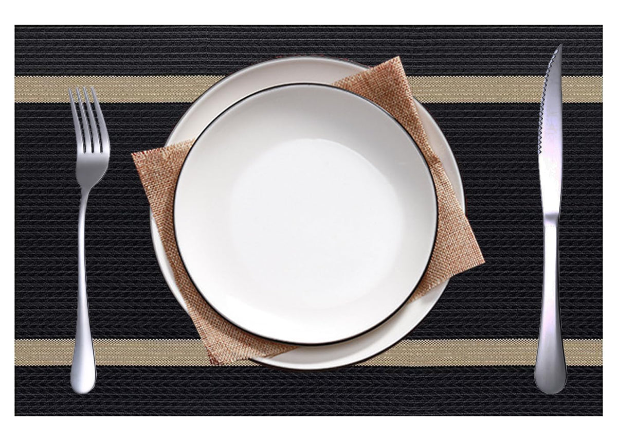 PIGCHCY Placemats,Washable Vinyl Woven Table Mats,Elegant Durable Placemats for Dining Table Set of 4 (18 x 12 inches, Pure Black)