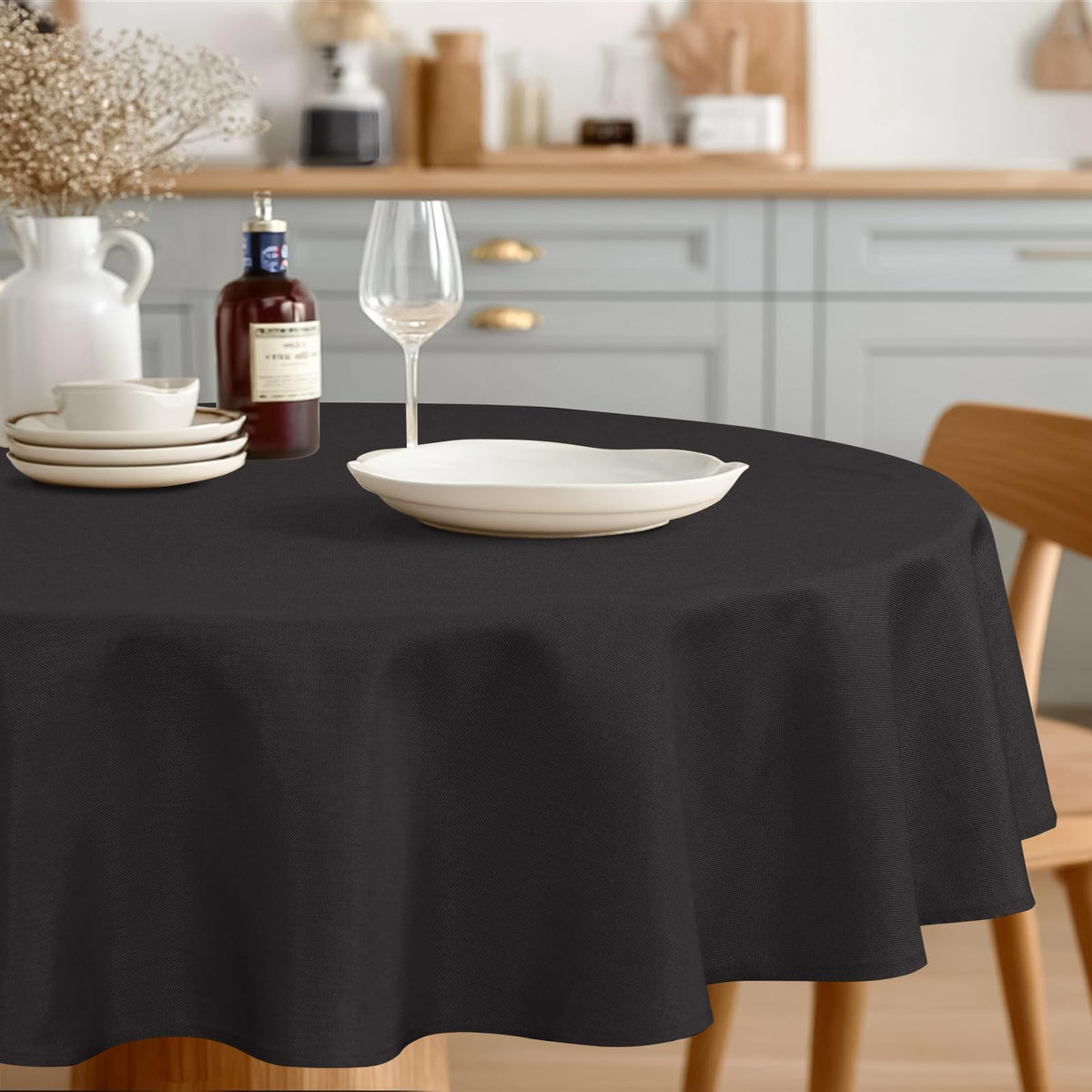JIUZHEN Faux Linen Rectangle Tablecloth, Wrinkle Stain Resistant Farmhouse Textured Table Cloth Decorative Fabric for Kitchen, Dining, Party, Wedding,Outdoor Use,90 x 132 Inch,Beige
