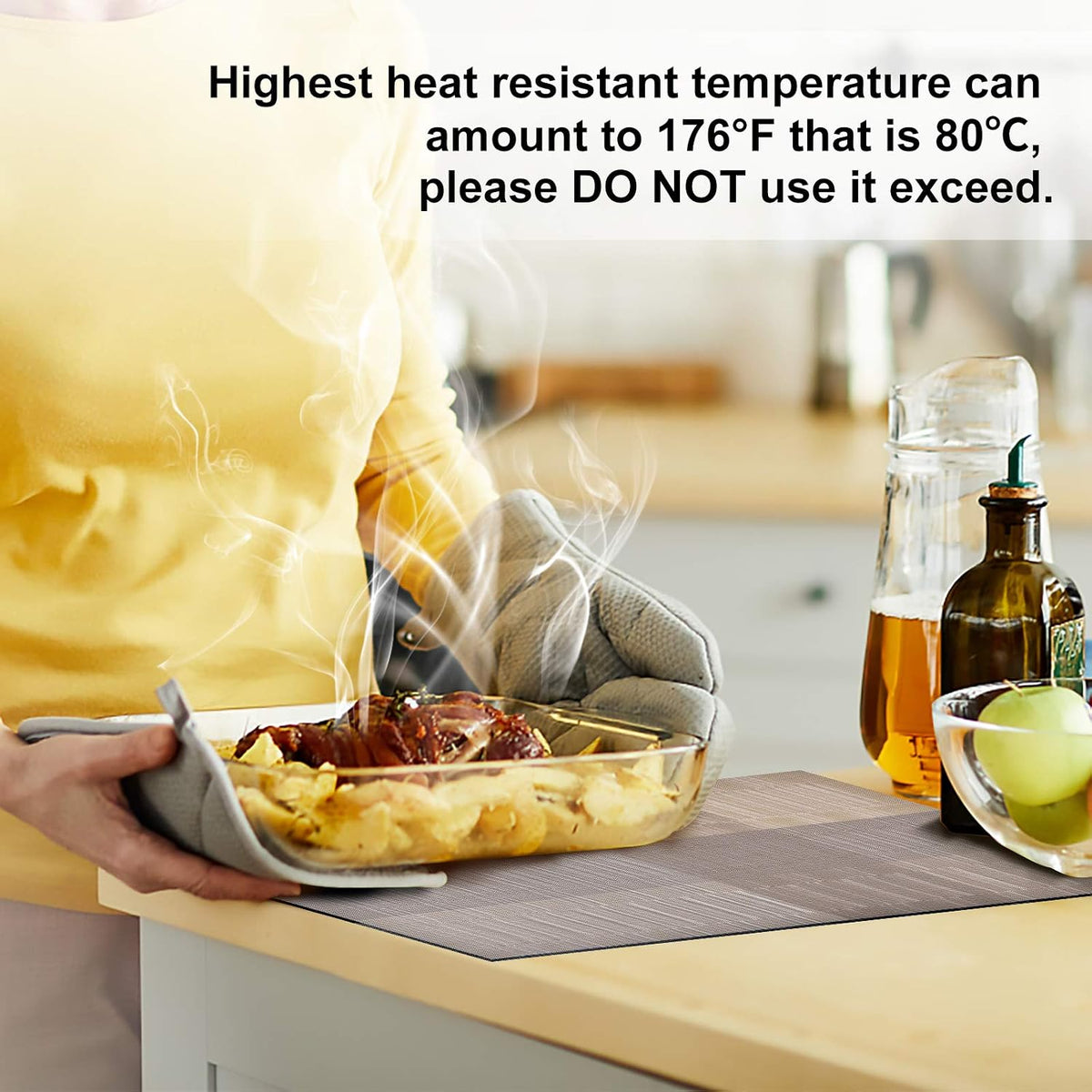Aofmee Placemats, Placemats Set of 6, Heat Resistant Place Mats, Washable PVC Table Mats, Woven Vinyl Plastic Placemats for Dining Table, Non-Slip Stain Resistant Kitchen Table Placemats Easy to Clean