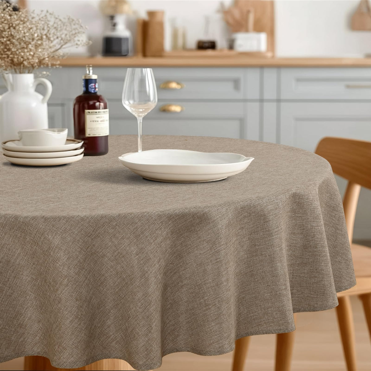 JIUZHEN Faux Linen Rectangle Tablecloth, Wrinkle Stain Resistant Farmhouse Textured Table Cloth Decorative Fabric for Kitchen, Dining, Party, Wedding,Outdoor Use,90 x 132 Inch,Beige