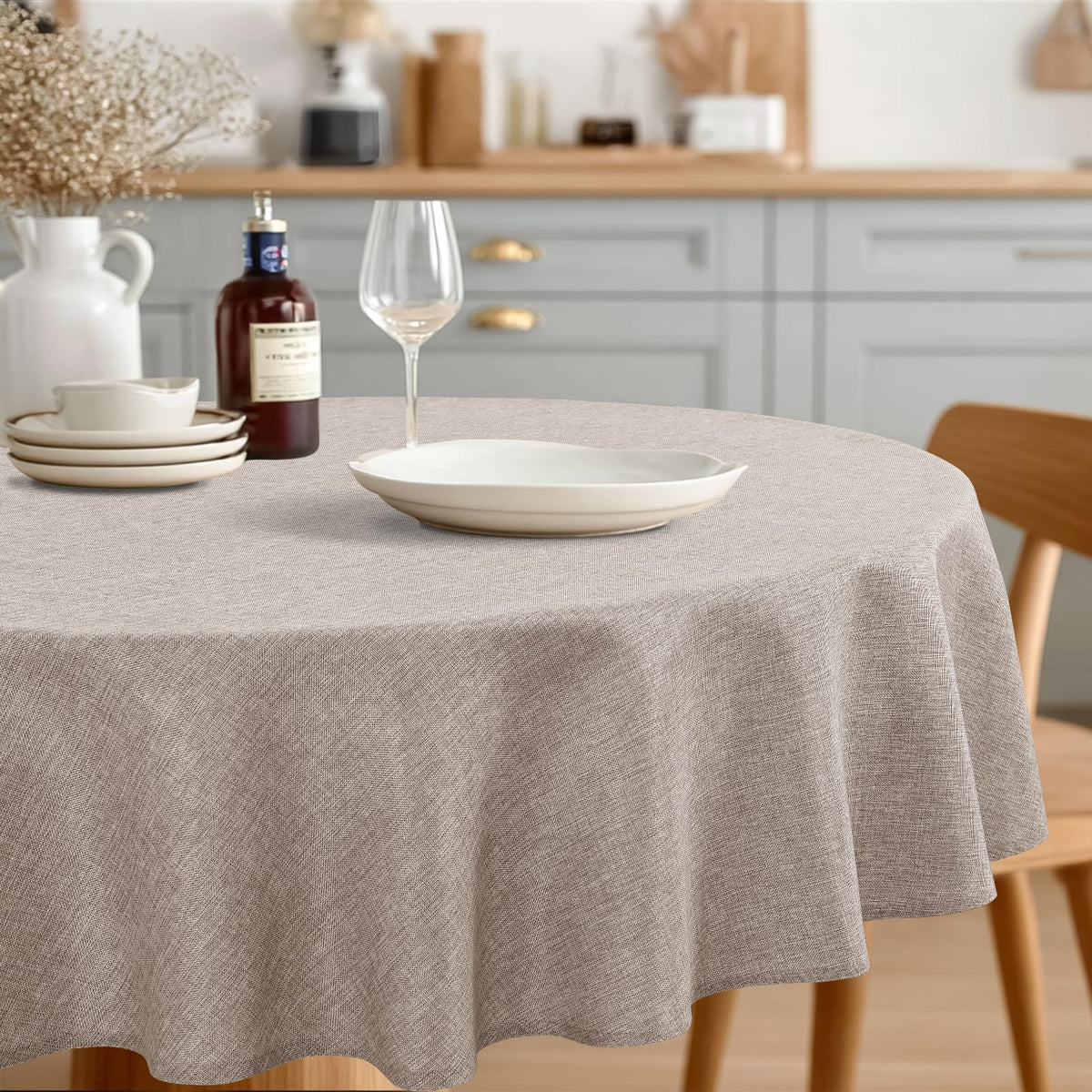 JIUZHEN Faux Linen Rectangle Tablecloth, Wrinkle Stain Resistant Farmhouse Textured Table Cloth Decorative Fabric for Kitchen, Dining, Party, Wedding,Outdoor Use,90 x 132 Inch,Beige